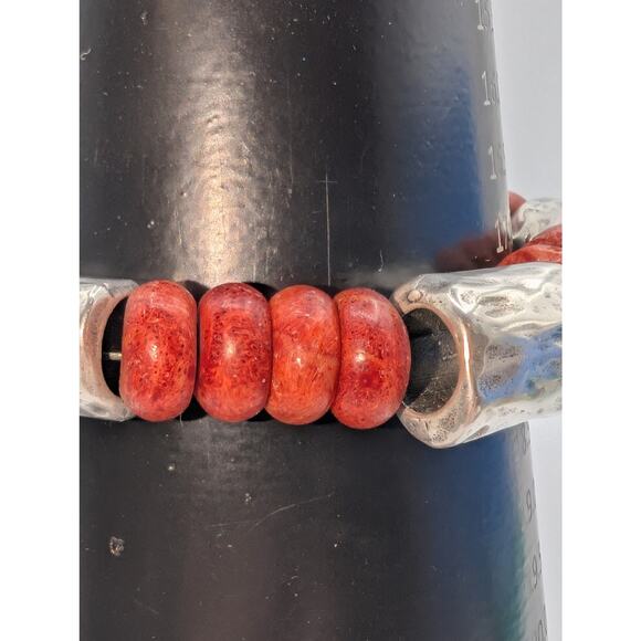 VTG DANON Made in Israel Signed Coral Silver Plated Beaded Toggle Clasp Bracelet - Picture 4 of 6